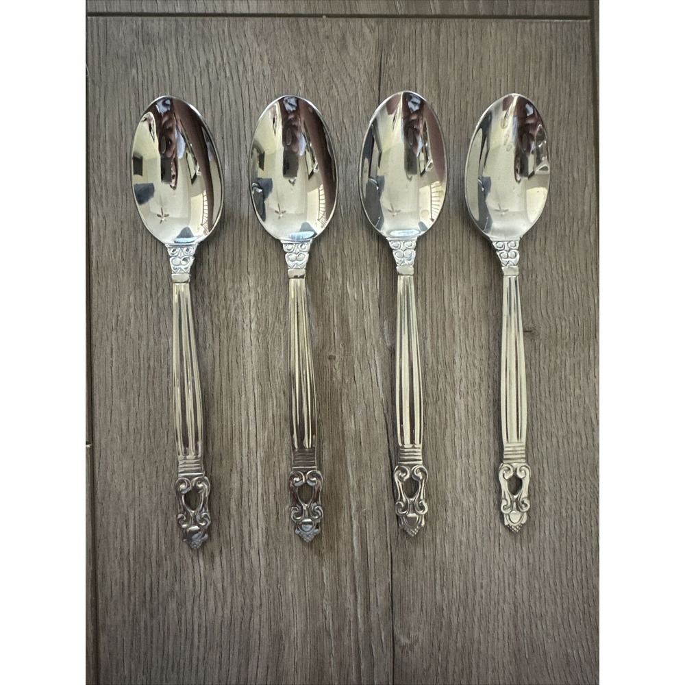4 Towle Stainless Steel 18/10 KING GUSTAV Teaspoons China